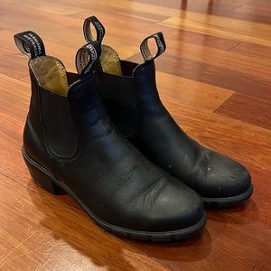 Blundstone’s Heeled Leather Boots! Women’s 8.5!
